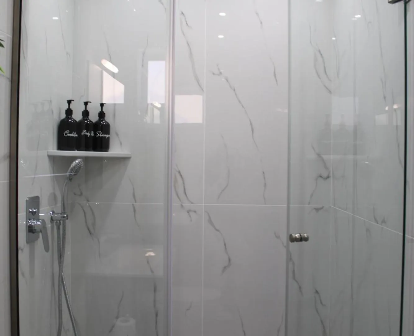 Comfy Apartments Center Νικήτη